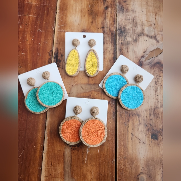 💛 Soft Yellow And Brown Raffia Earrings 💛 - Picture 12 of 12